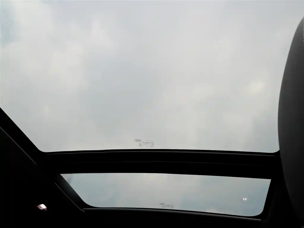 Land Rover Range Rover Velar 2020 P250 R-DYNAMIC S фото 12