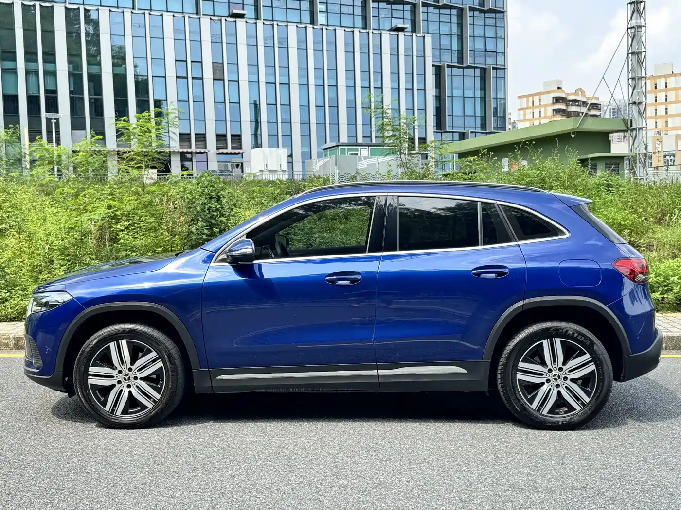 Mercedes-Benz EQA 2023 2022 EQA 260