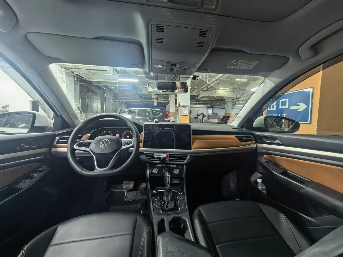 Volkswagen Bora 2023 200TSI DSG Yuexing PRO Edition фото 4