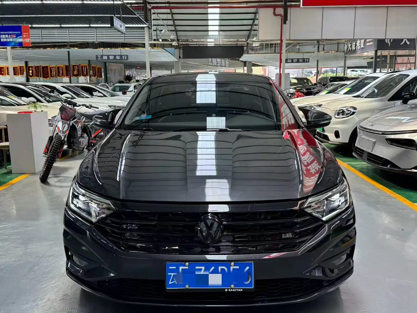Volkswagen Sagitar 2020 280TSI DSG Luxury China VI фото 2