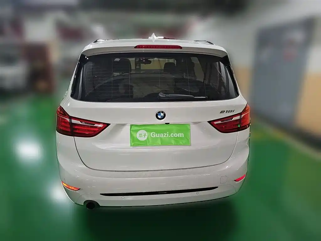 BMW 2 Series Gran Tourer 2015 218i Sport Design Package фото 3