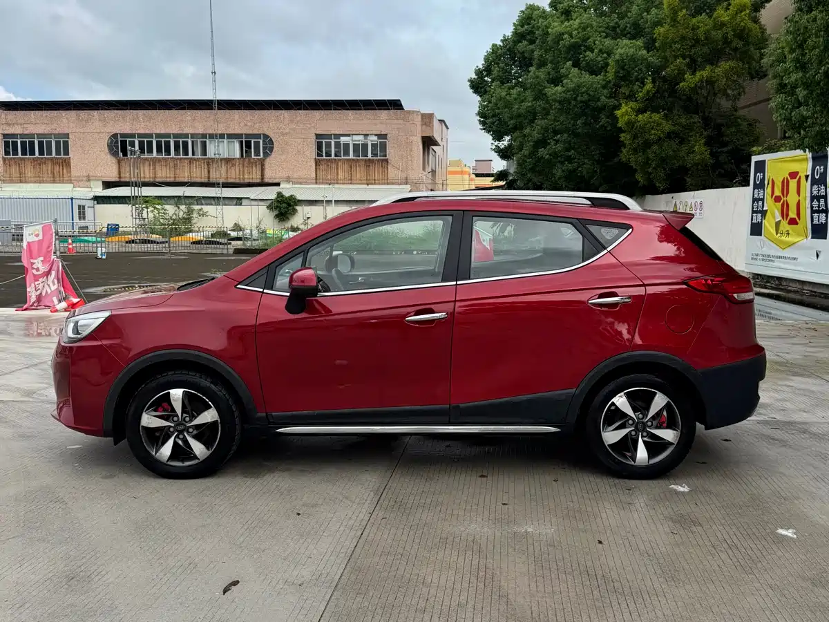 Фото 6 - JAC Motors Refine S3