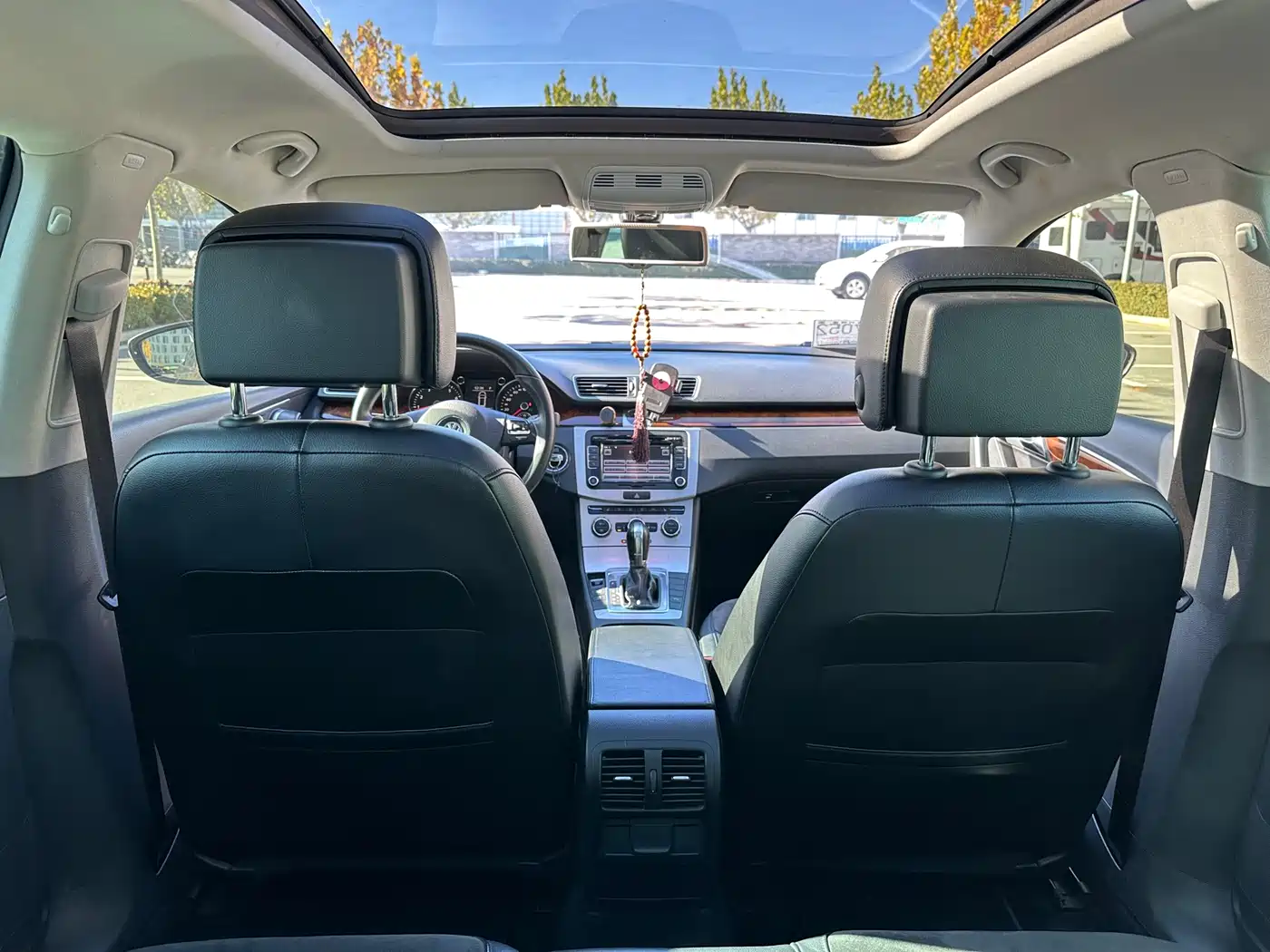 Volkswagen Magotan (Import) 2012 Wagon 2.0TSI Comfort фото 10