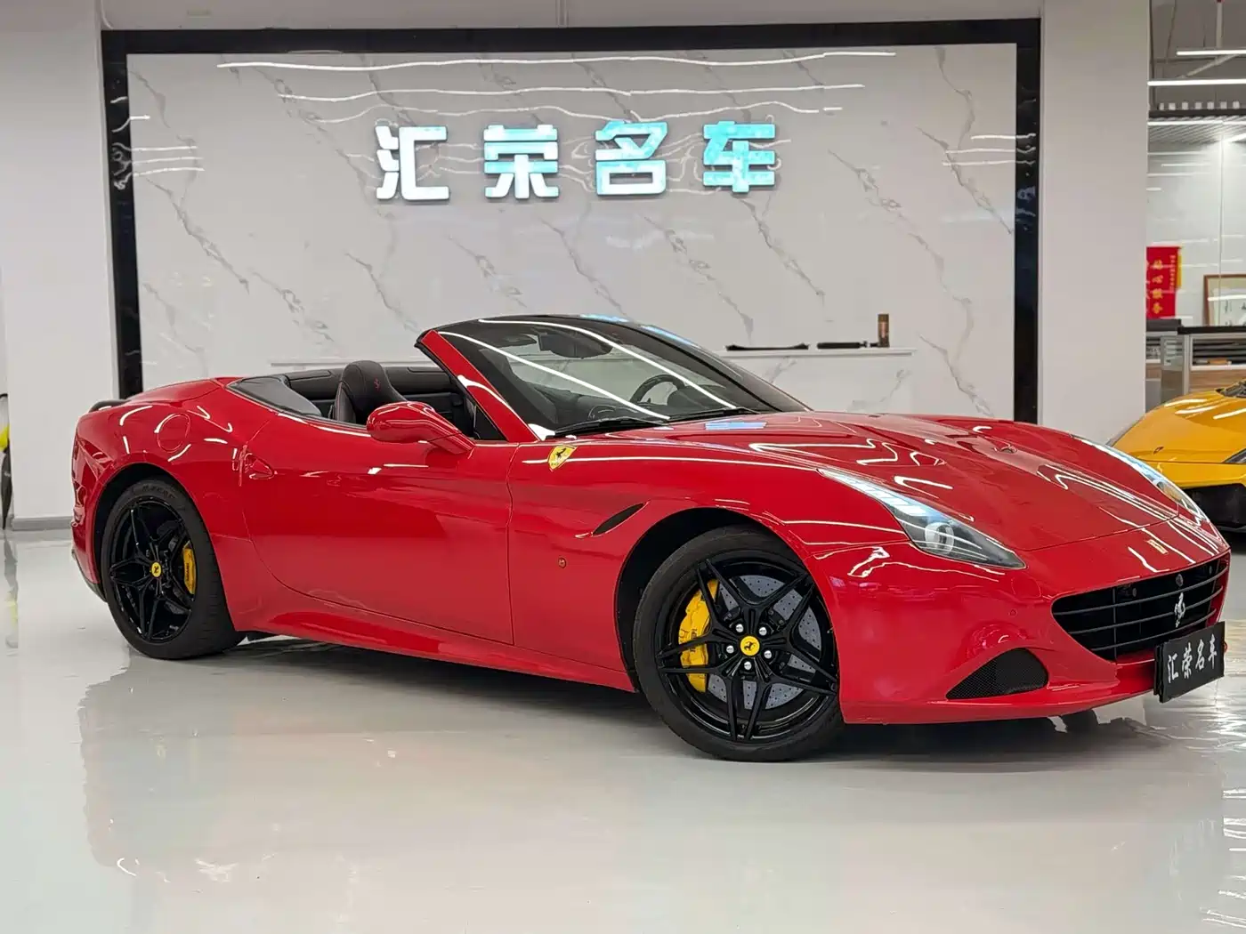 Ferrari California T 2015 2015 3.9T Standard