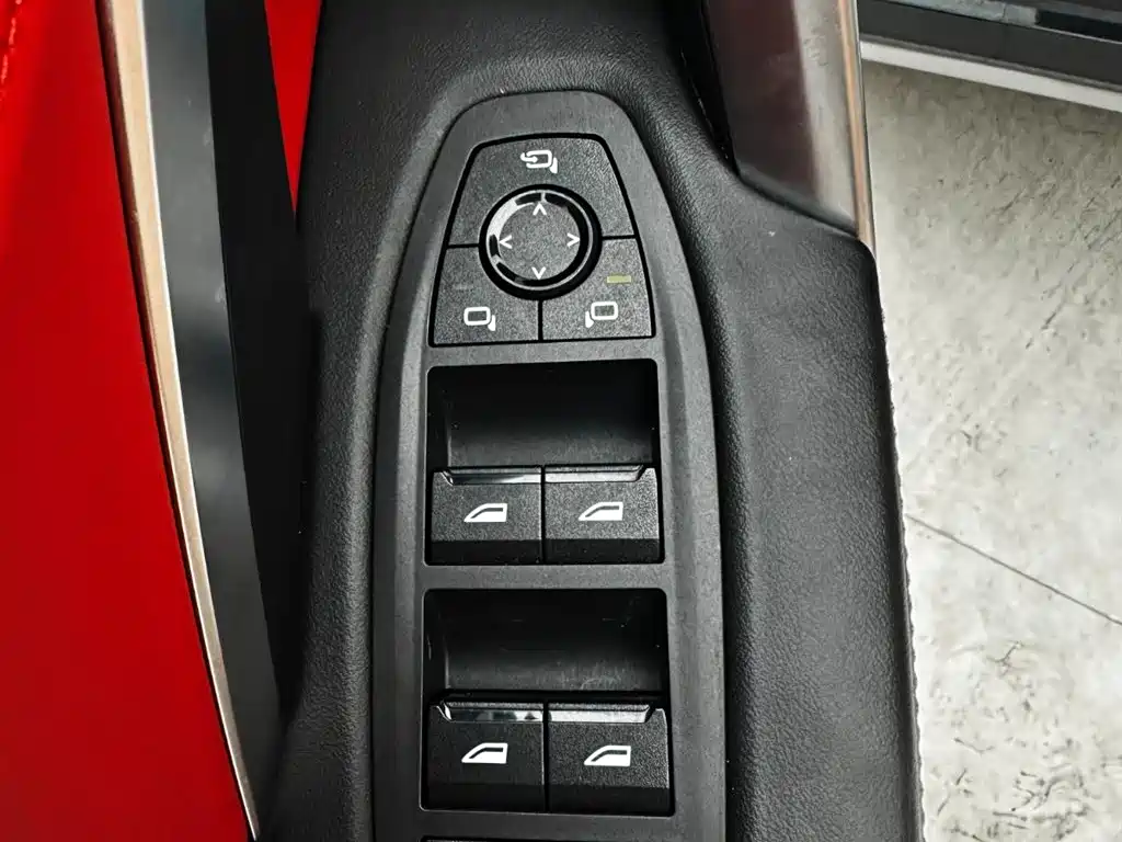 BMW X1 2023 sDrive20Li X Design Package фото 16
