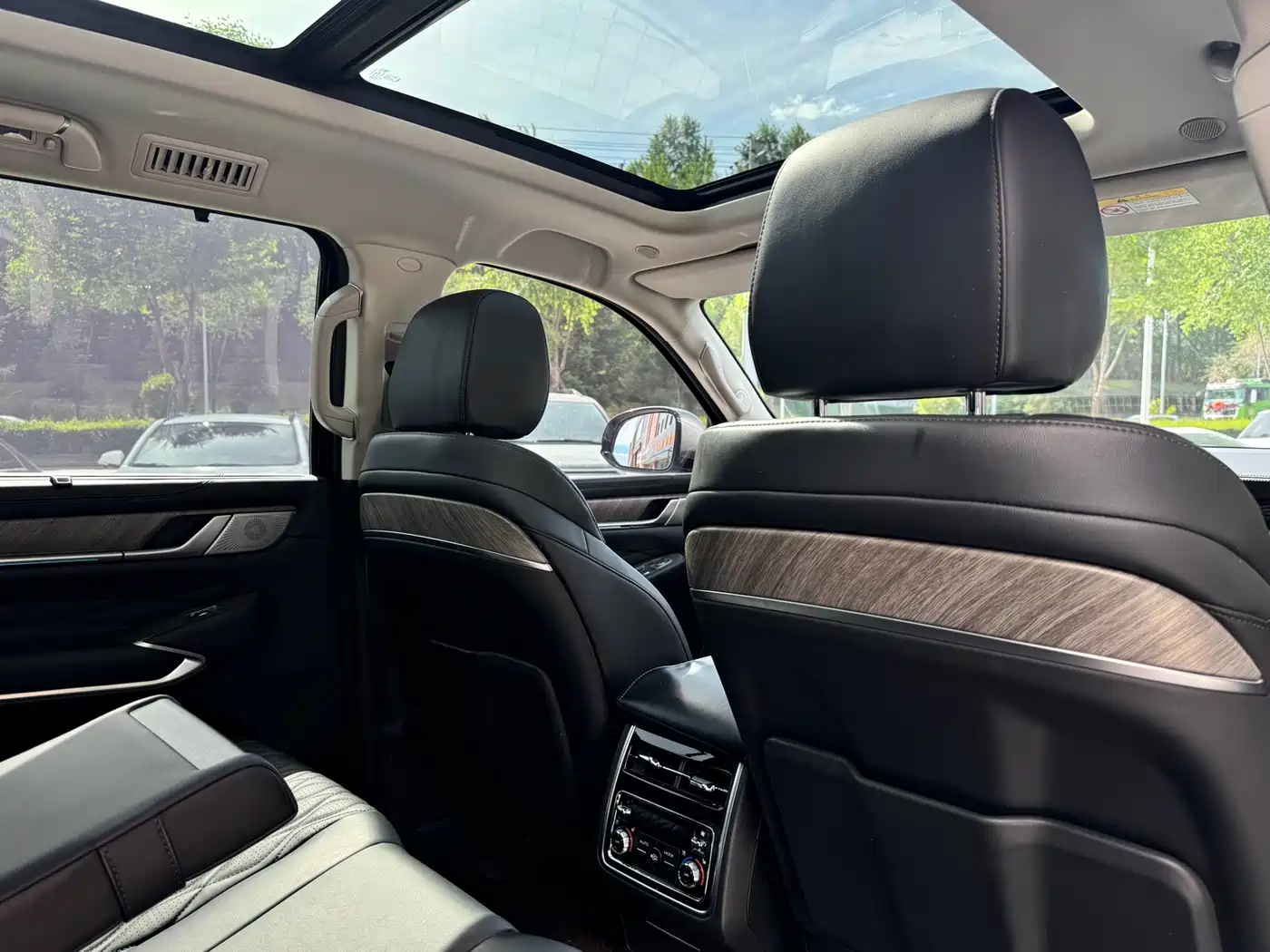 Tank 500 2023 3.0T Business Edition (7-seater) фото 20