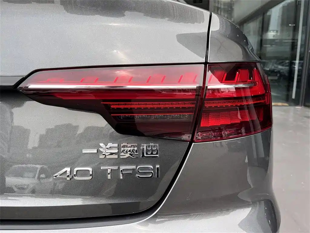 Audi A4L 2022 40 TFSI Luxury Dynamic фото 15