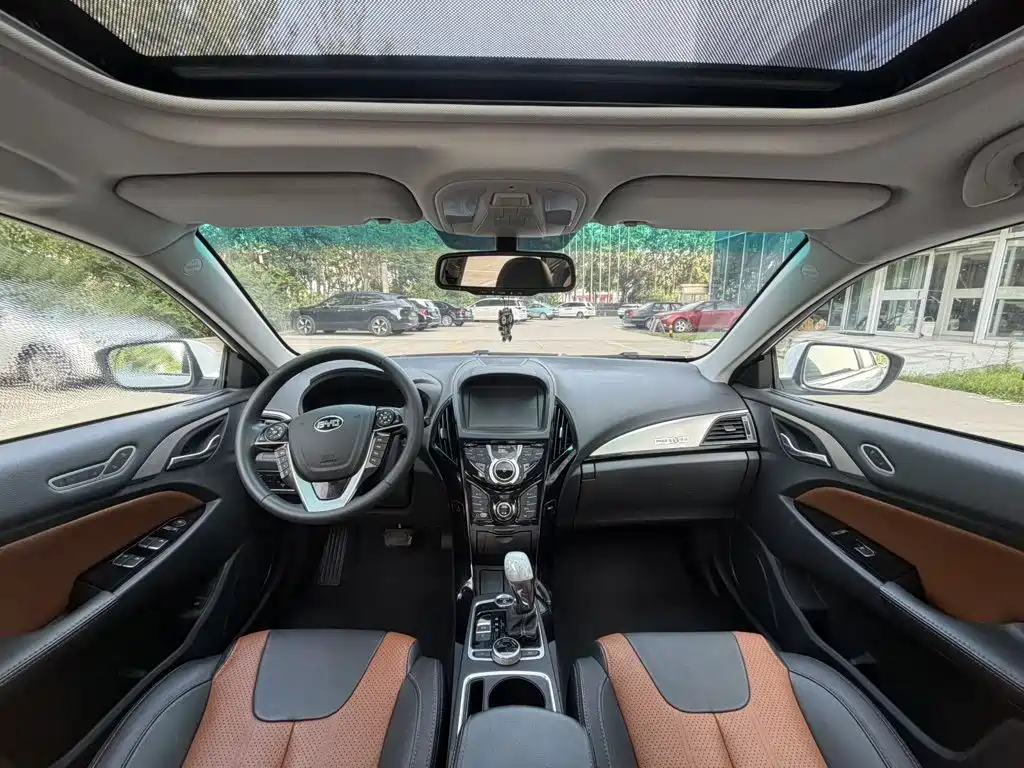 BYD Qin New Energy 2015 2015 1.5T Double Champion Flagship Plus