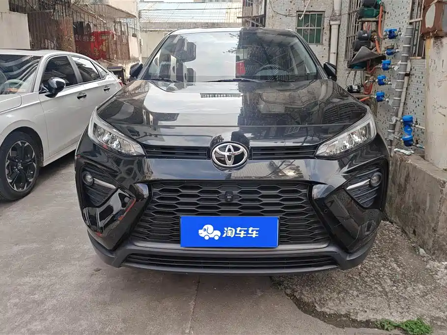 Toyota Wildlander 2022 Facelift 2.0L CVT 2WD Leading Edition фото 2