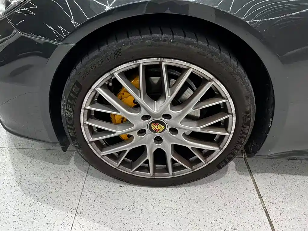 Porsche Panamera 2023 Panamera Executive Long Wheelbase 2.9T фото 5