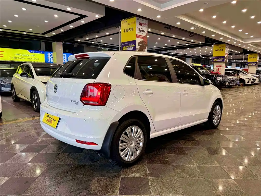 Volkswagen Polo 2018 1.5L Auto Comfort фото 30