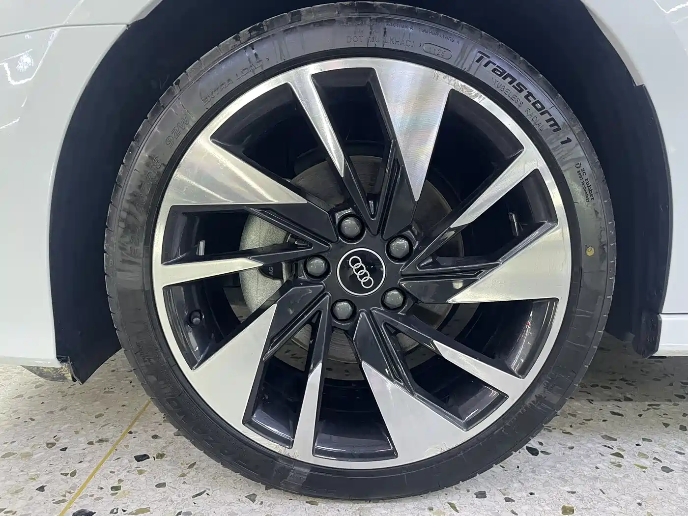 Audi A3 2023 A3L Limousine 35 TFSI Fashion Sport фото 7