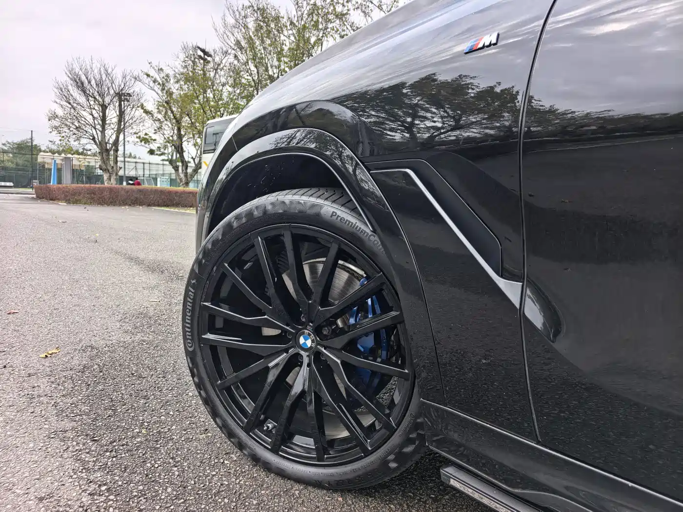 BMW X6 2022 Model Year Facelift II xDrive40i Exclusive M Sport Package фото 20