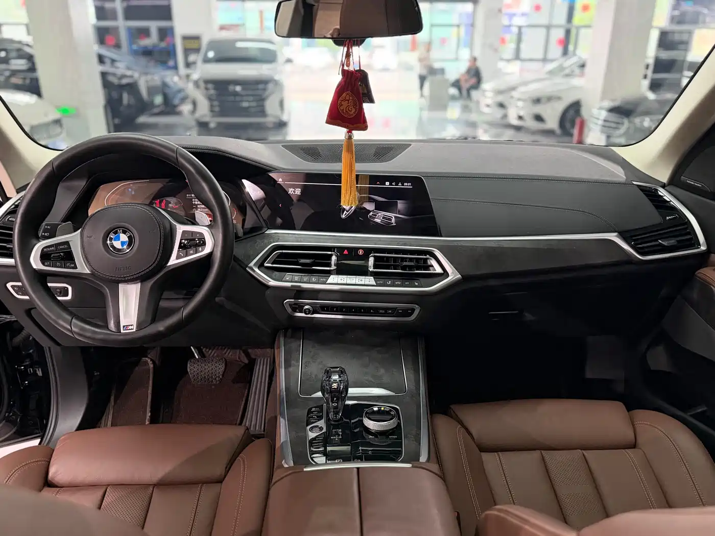 BMW X5 (Import) 2021 xDrive40i M Sport Package фото 10