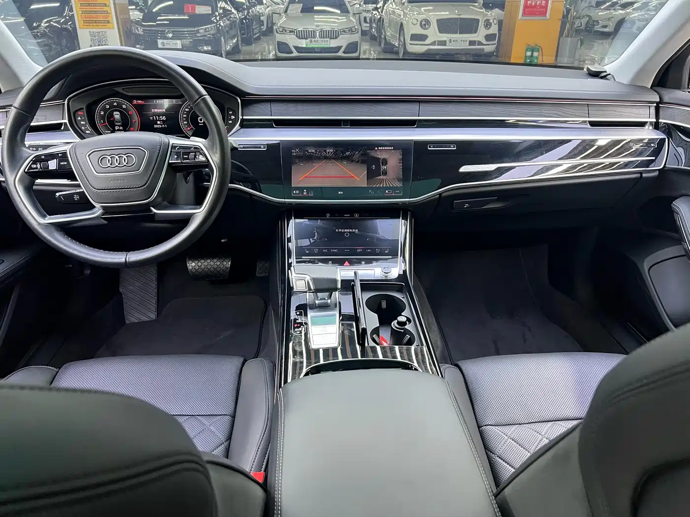 Audi A8 2024 Model A8L 50 TFSI quattro Premium Selection фото 10