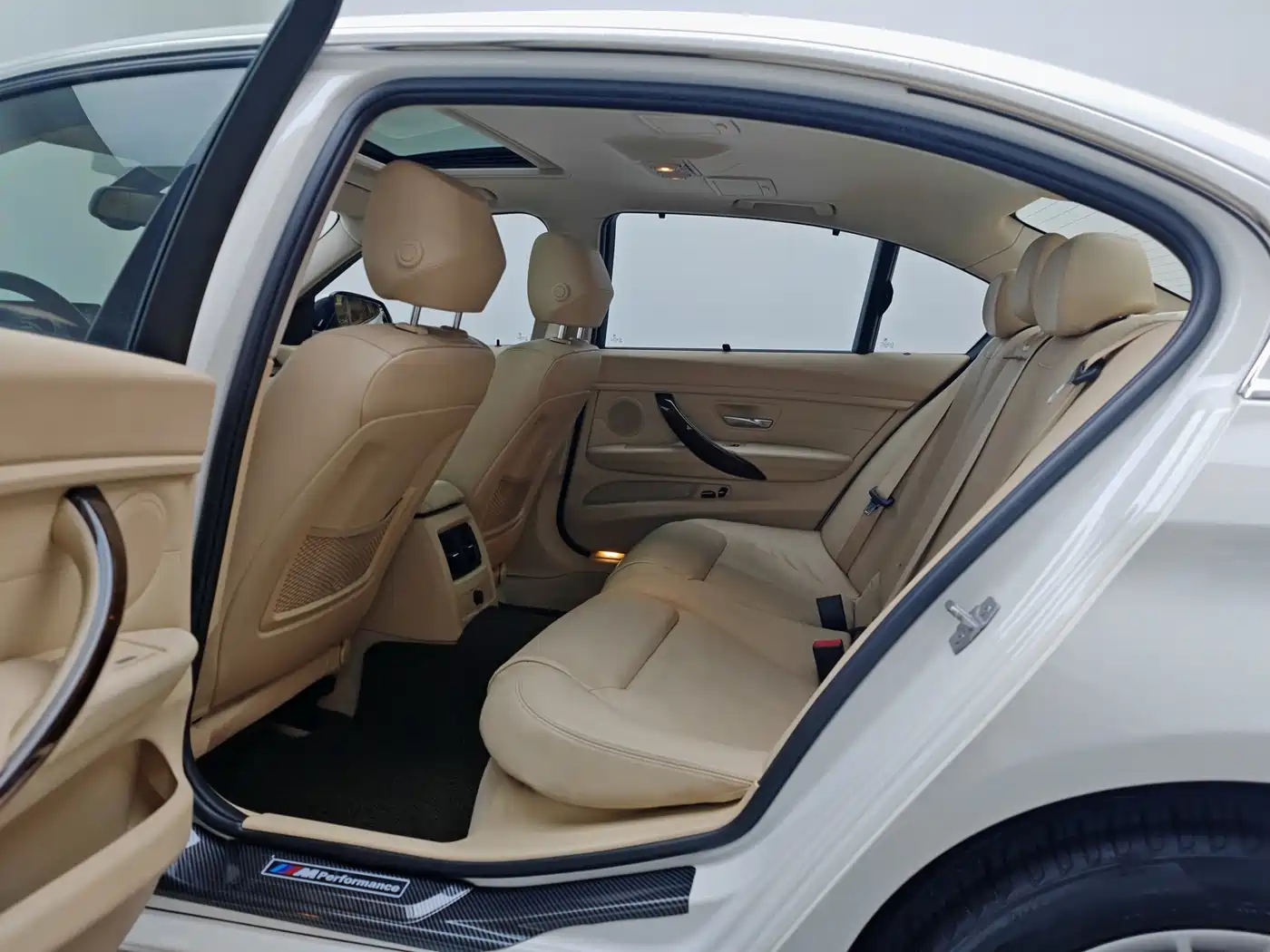 BMW 3 Series 2013 Facelift 320Li Luxury Design Package фото 17