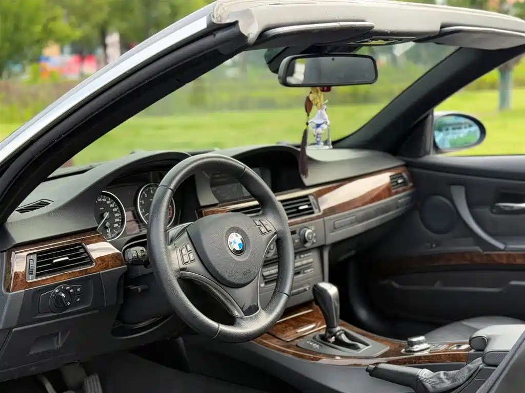 BMW 3 Series (Import) 2007 2007 330i Convertible Coupe