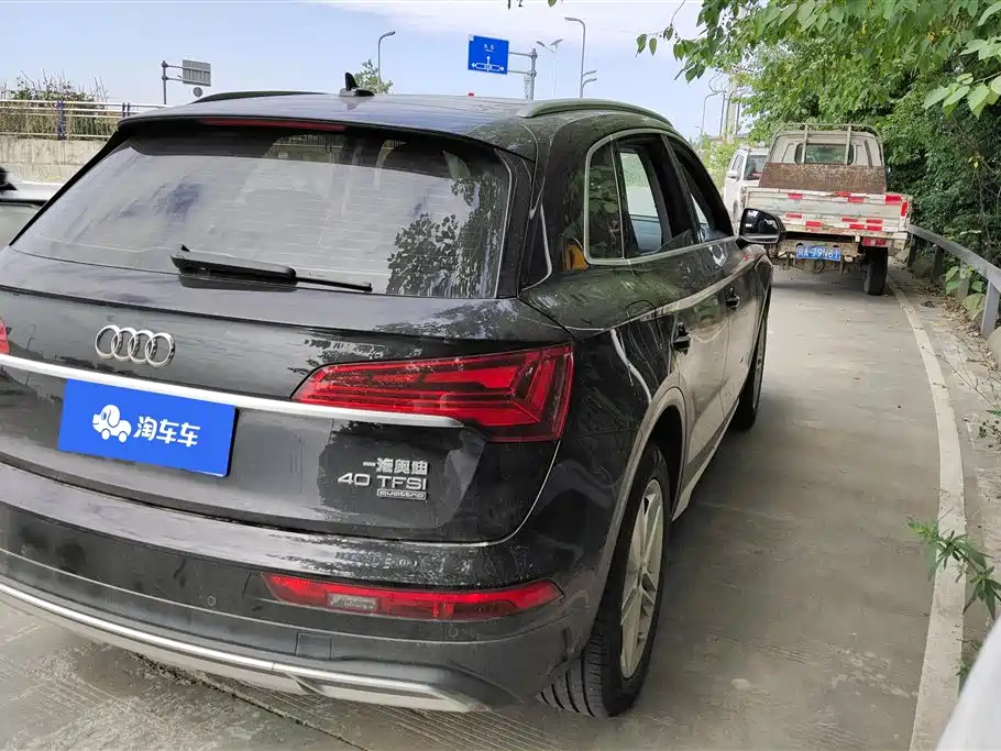 Audi Q5L 2023 40T Fashion Elegance фото 3