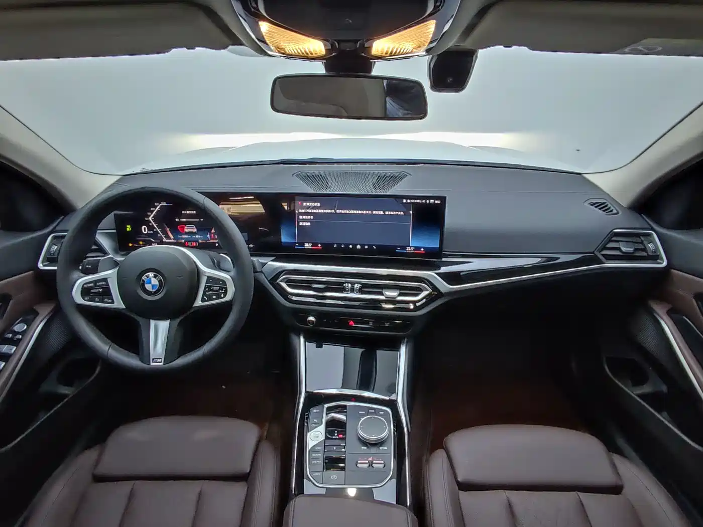 BMW 3 Series 2023 320Li M Sport Package фото 12