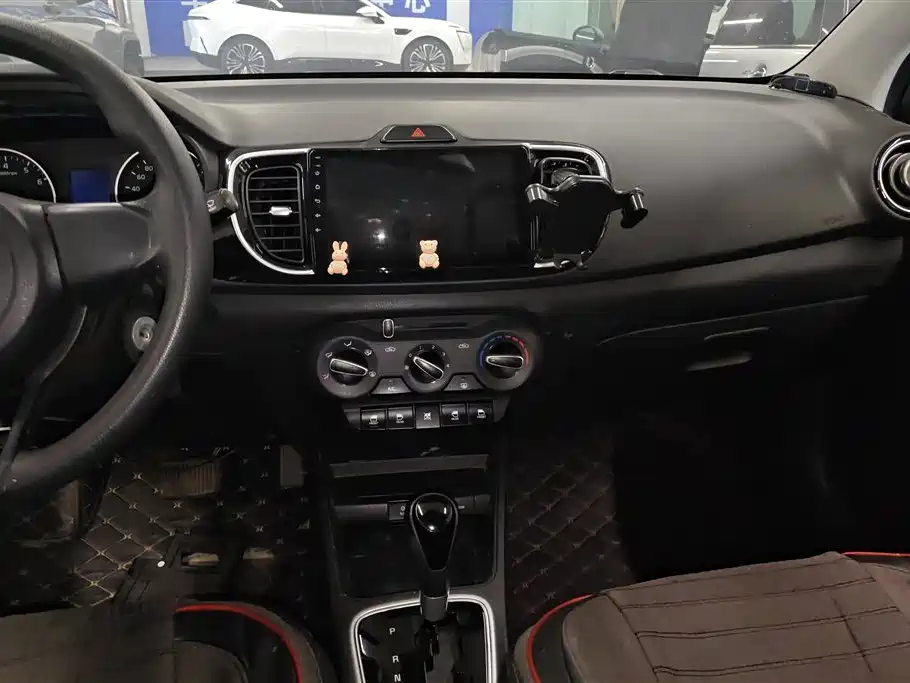 Kia Huan Chi 2020 1.4L Auto Comfort Sunroof Version фото 13