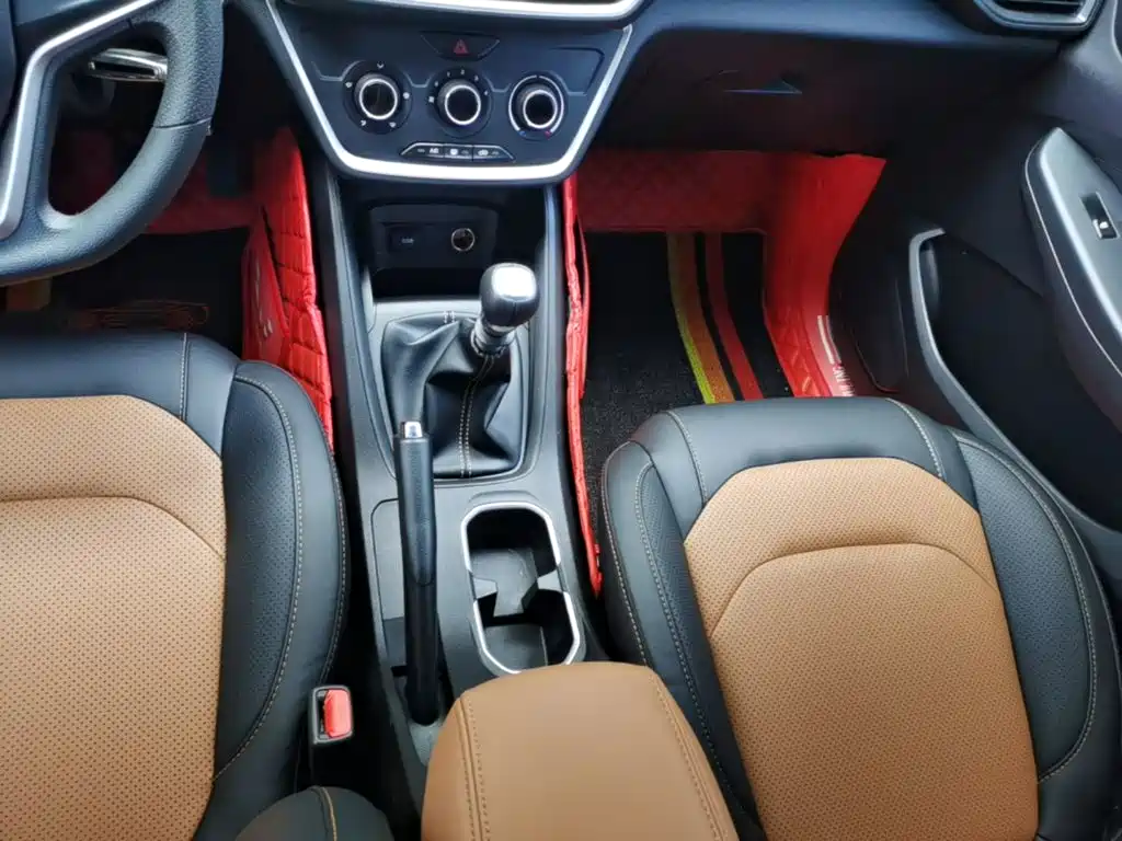 Wuling Motors Wuling Hongguang S3 2022 2019 1.5L Manual Comfort Model China VI
