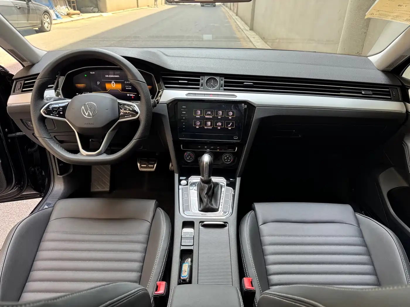 Volkswagen Magotan 2023 2 Million Units Commemorative Edition 280TSI DSG Comfort фото 8