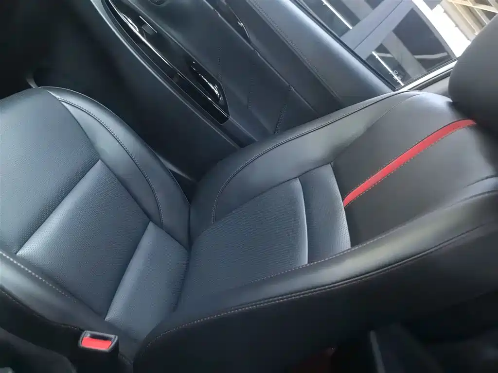 Toyota YARiS L Zhi Xuan 2021 Zhi Xuan X 1.5L CVT Luxury Edition фото 4