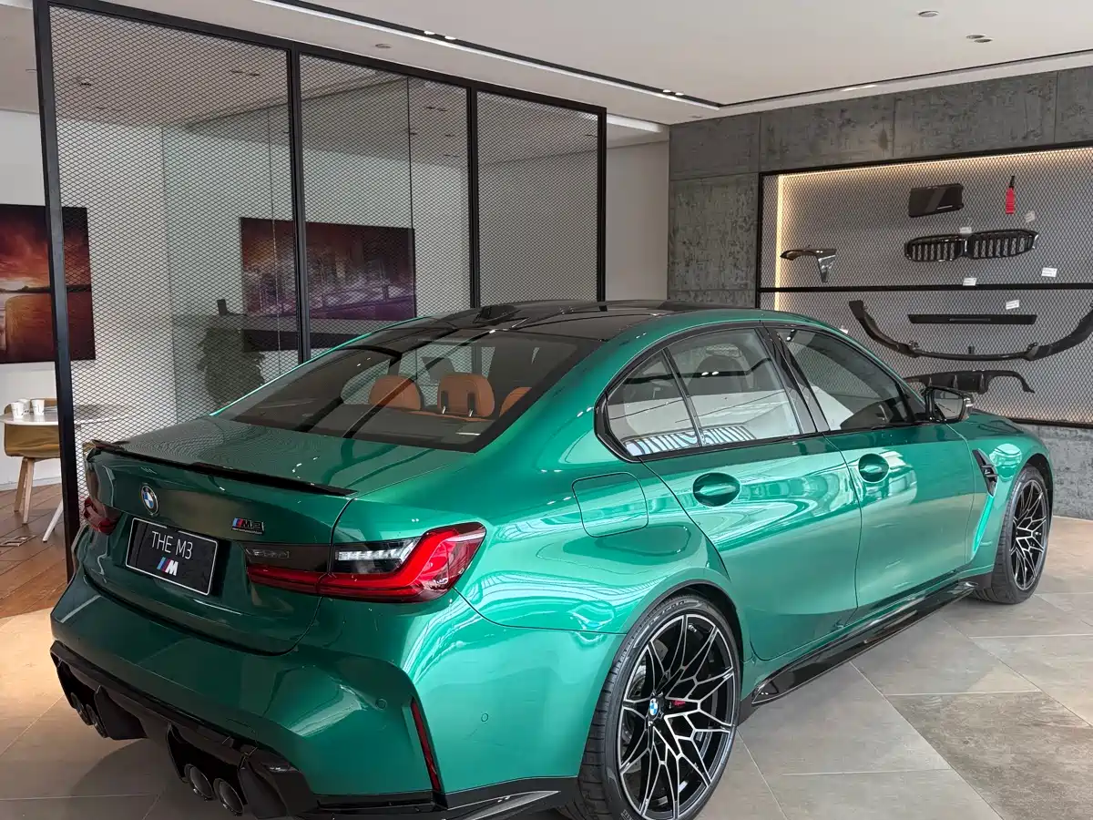 BMW M3 2024 M3 Sedan M xDrive Competition фото 9