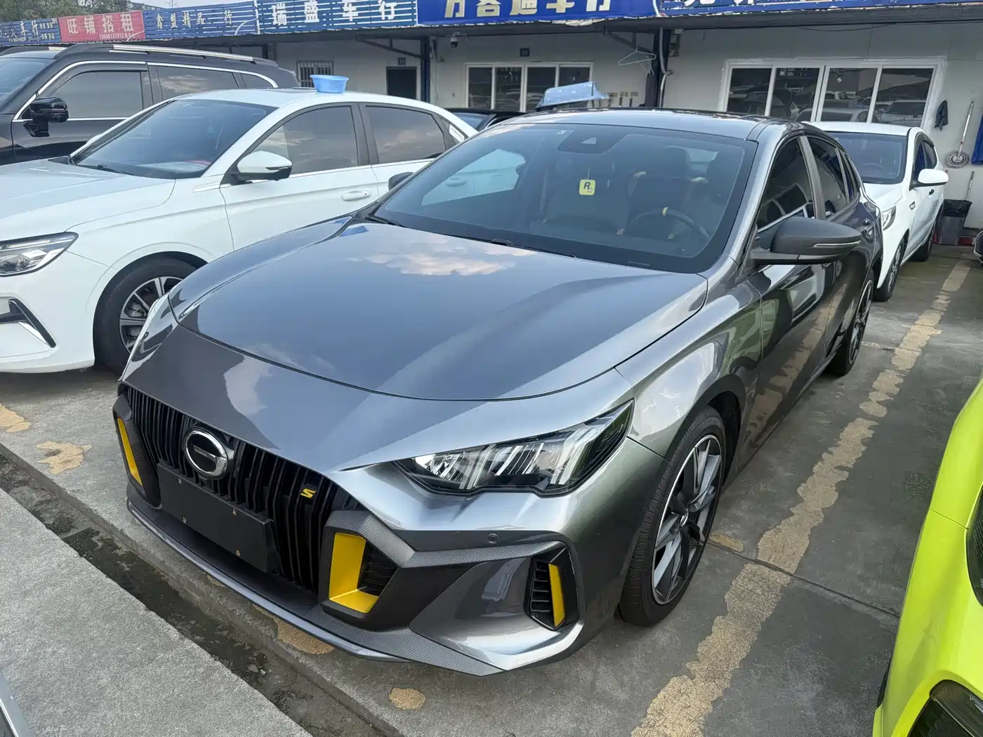 GAC Trumpchi Trumpchi Emkoo 2023 270T DCT J15 Edition