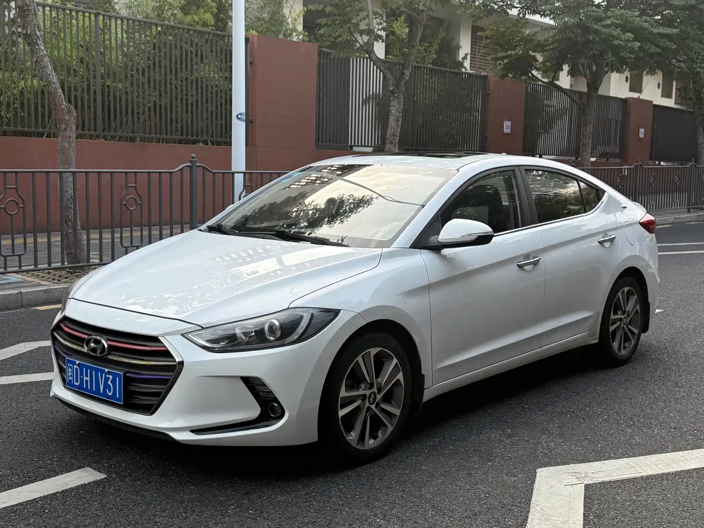 Hyundai Elantra 2016 Model 1.6L Automatic Smart Elite