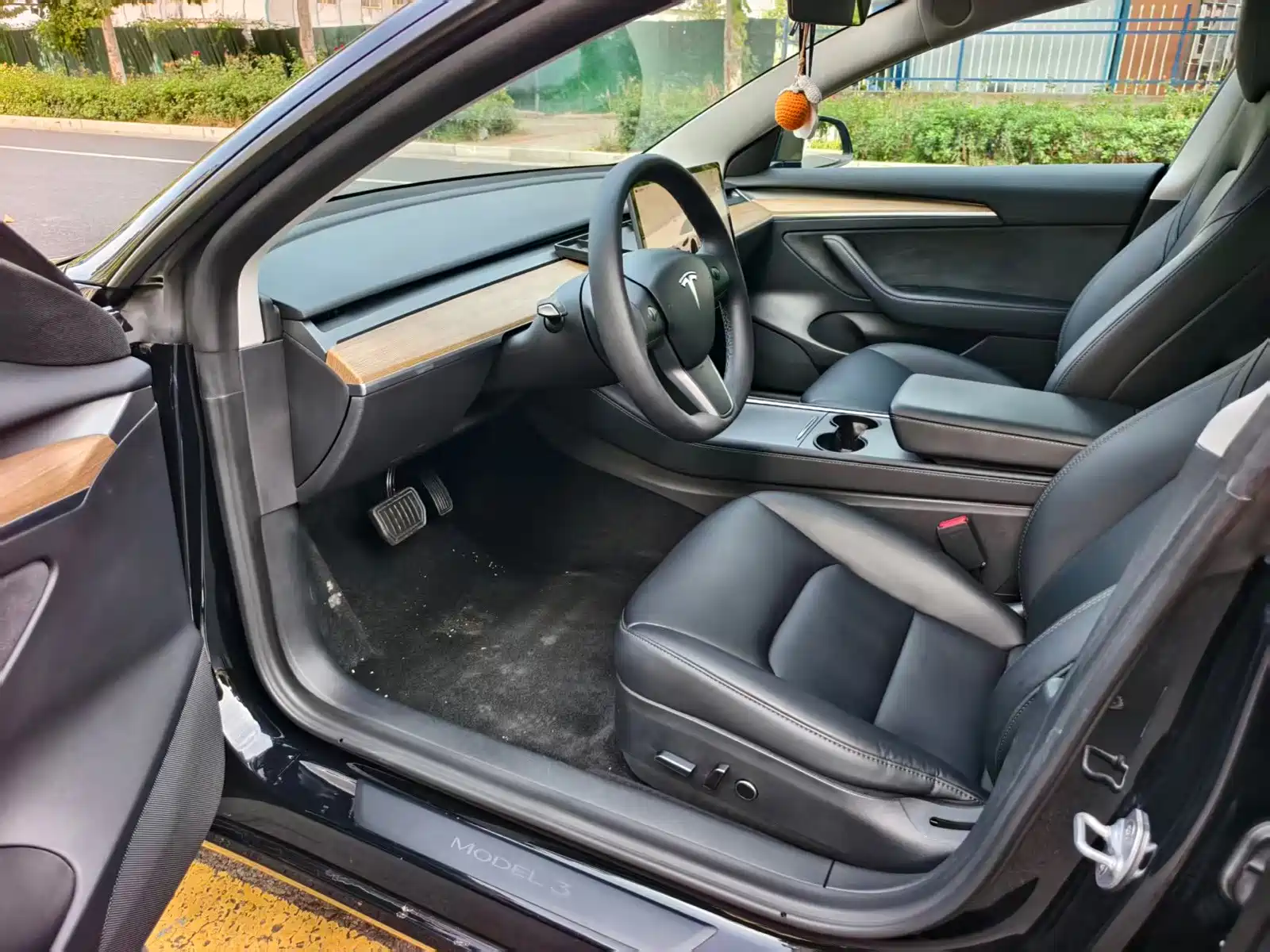 صورة 4 - Tesla Model 3