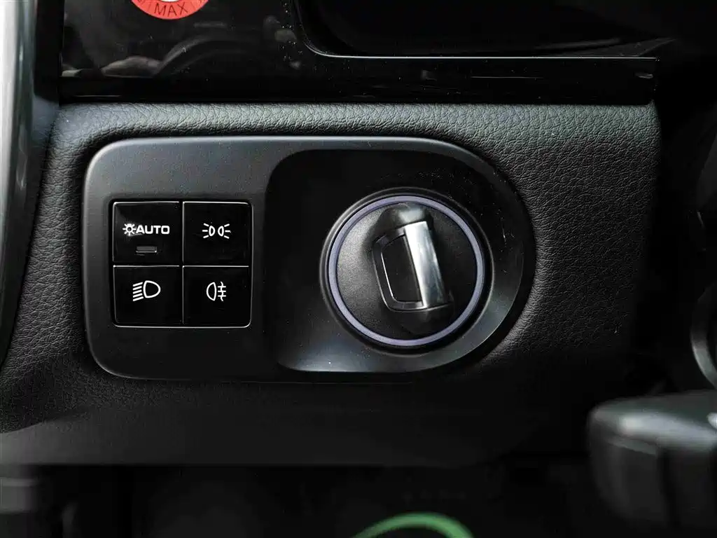 PORSCHE CAYENNE NEW ENERGY