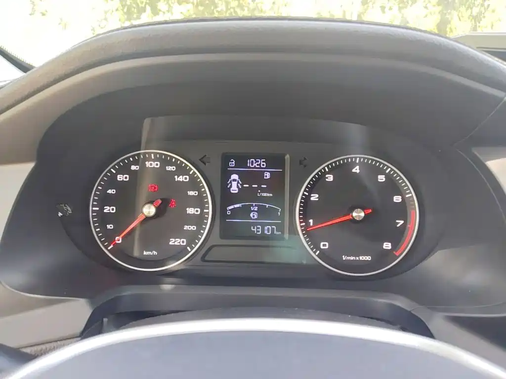 Roewe 360 2018 2018 PLUS 1.5L Manual Exclusive Edition