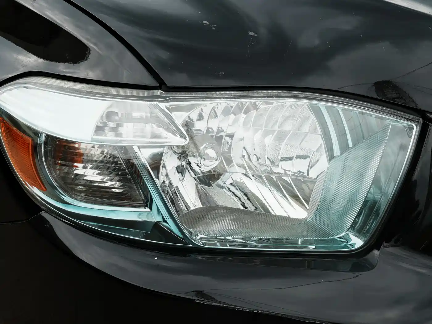 Toyota Highlander 2011 2.7L 2WD 7-seat Luxury Navigation фото 8