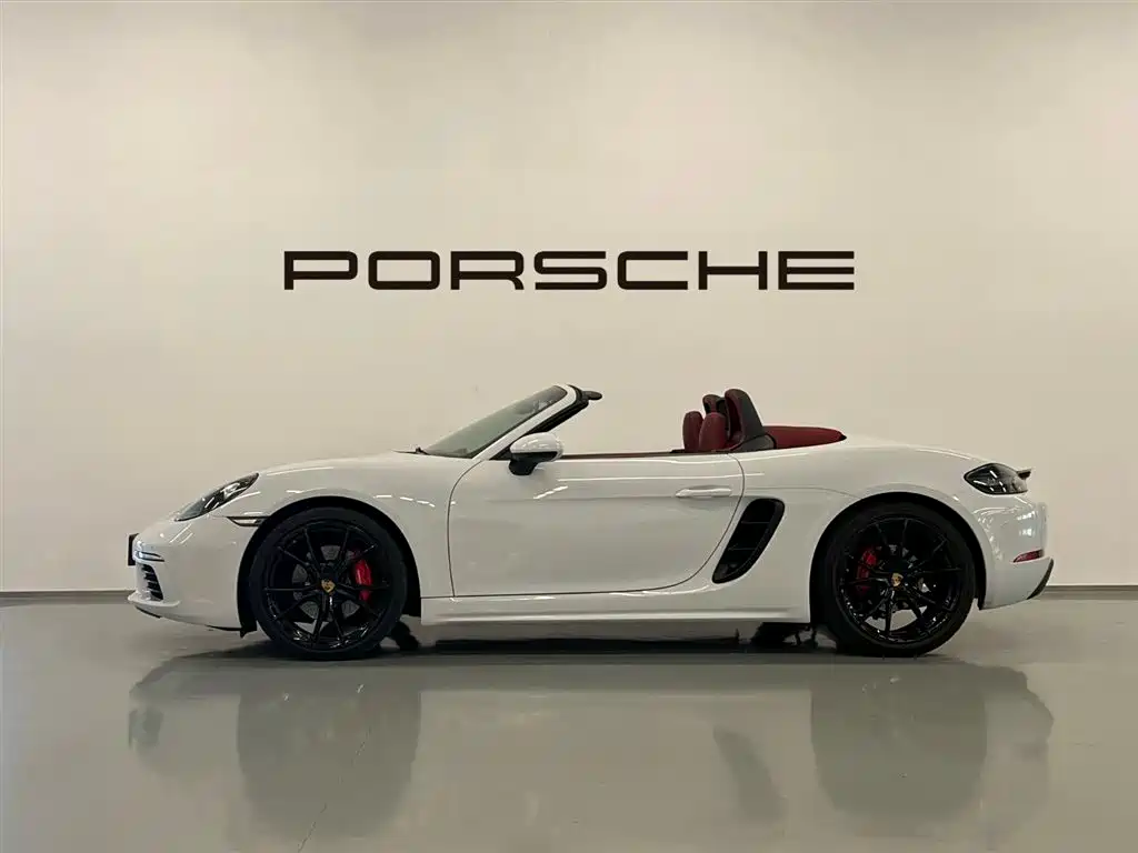 Porsche 718 2022 Boxster 2.0T фото 2