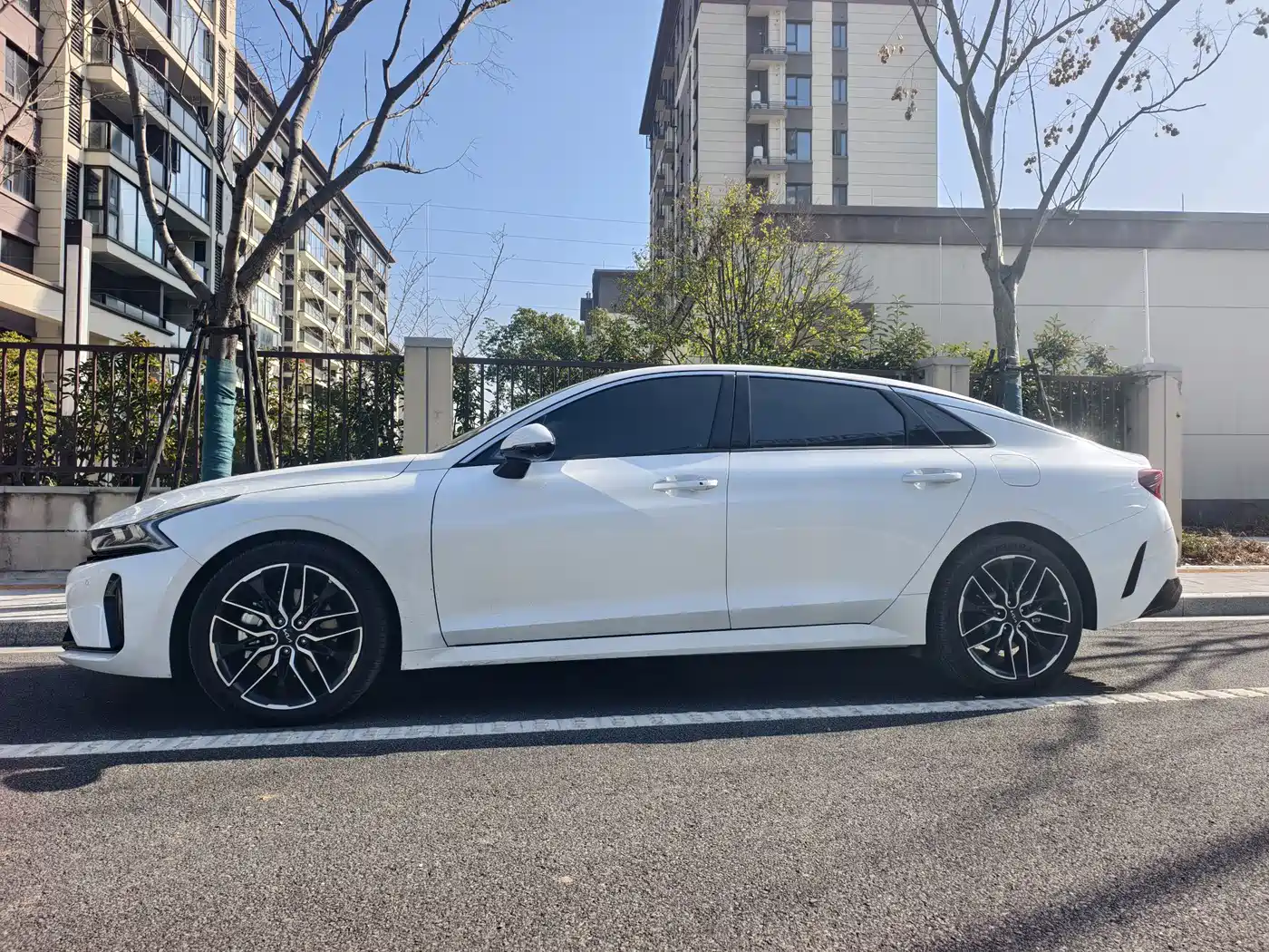 Kia K5 2025 2.0T Flagship Edition фото 3