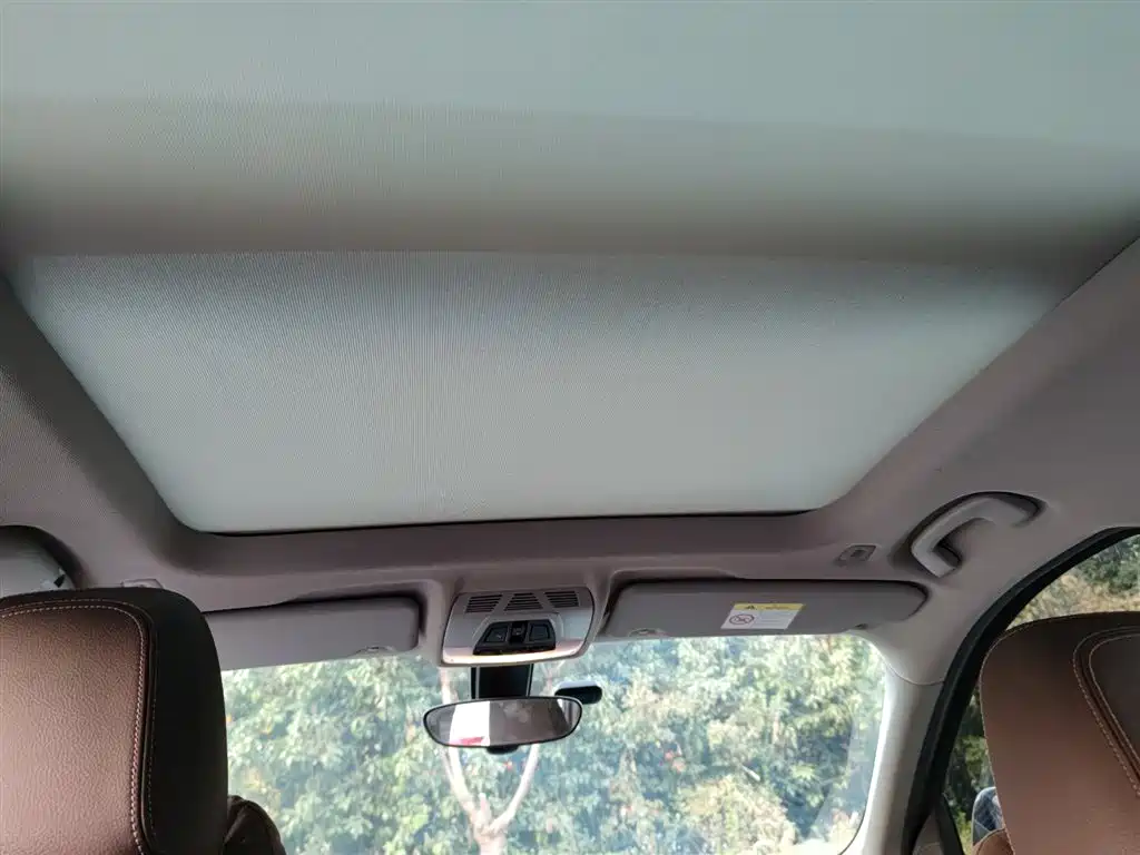 BMW X1 2022 sDrive25Li Leading фото 9