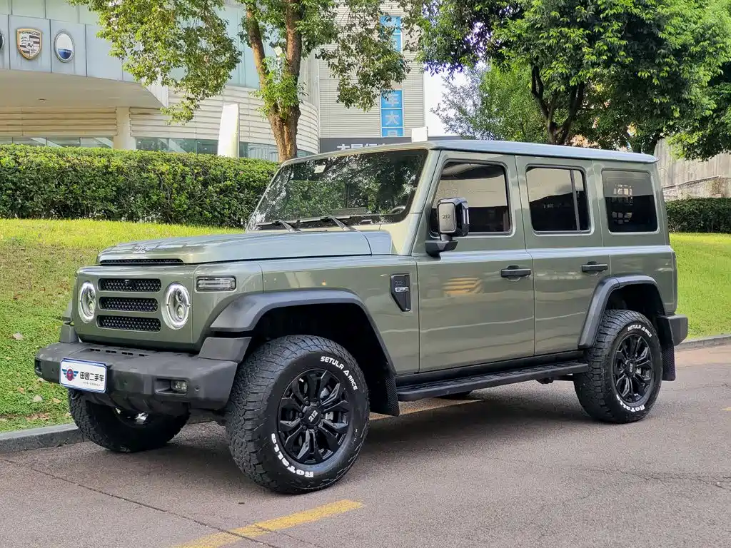 212 212 T01 2024 2.0T Explorer