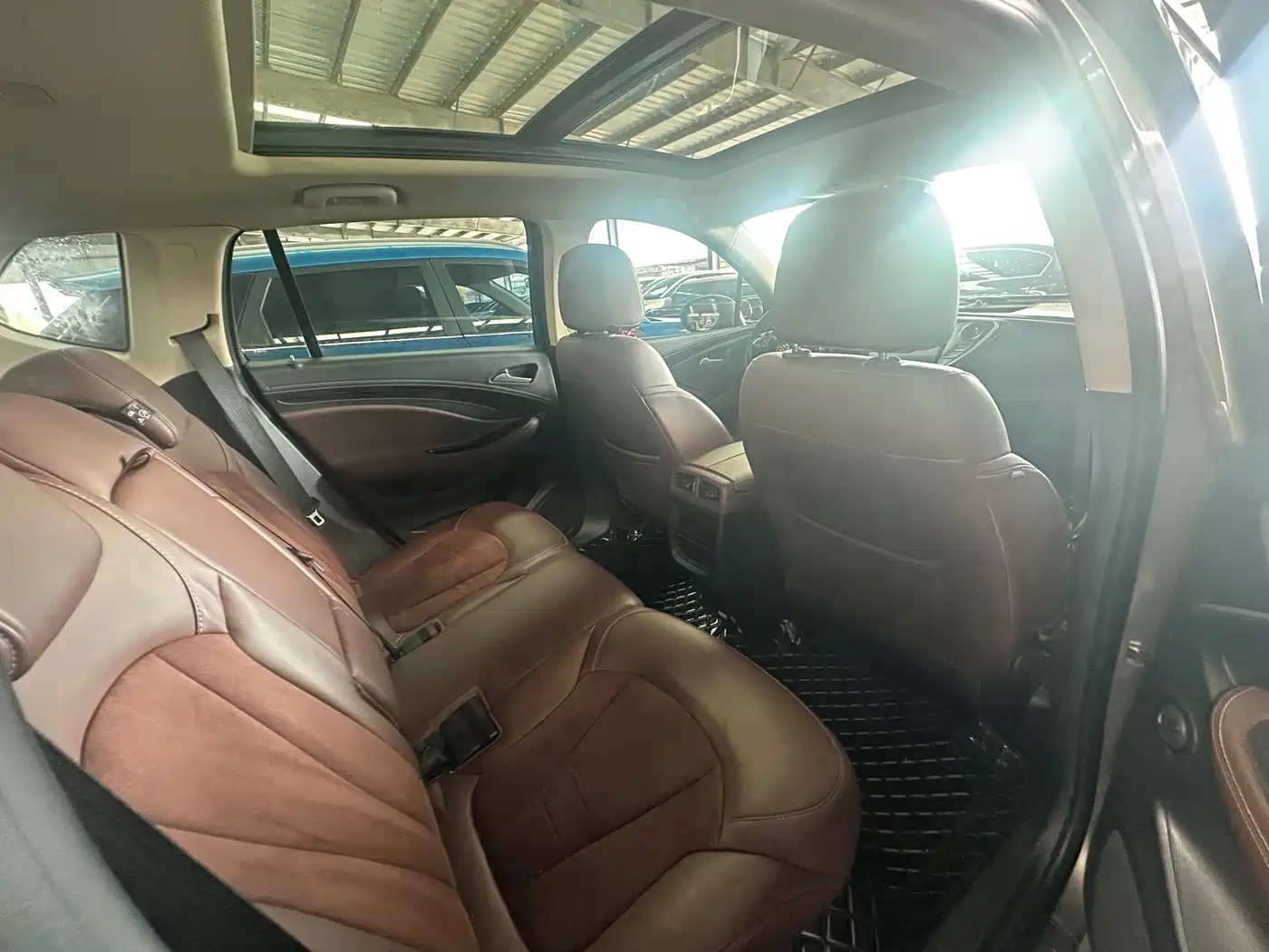 Buick Envision Plus 2016 20T 4WD Luxury фото 14