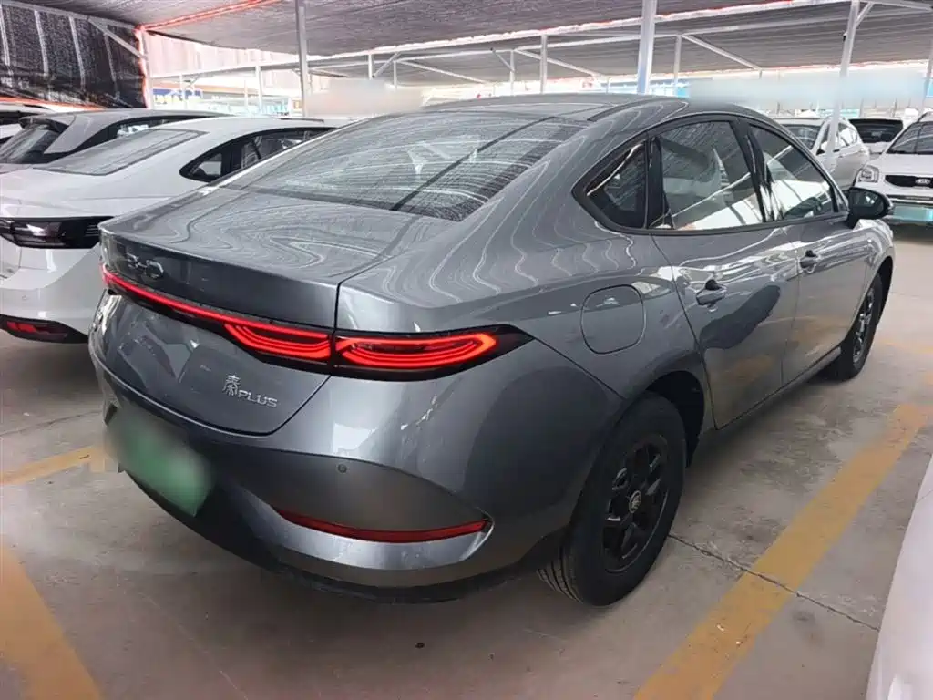 BYD Qin PLUS 2026 DM-i Smart Edition 128KM Progressive фото 7