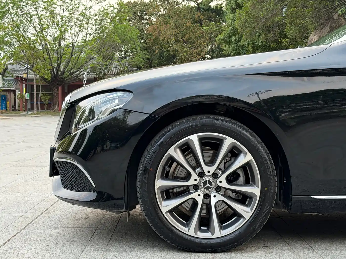Mercedes-Benz E-Class 2018 Facelift E 200 L 4MATIC фото 18