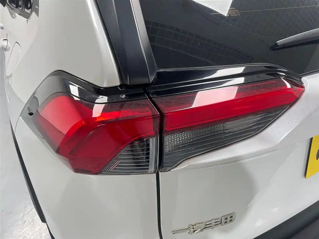 Toyota RAV4 Rongfang 2021 2.0L CVT 2WD Trend PLUS фото 16