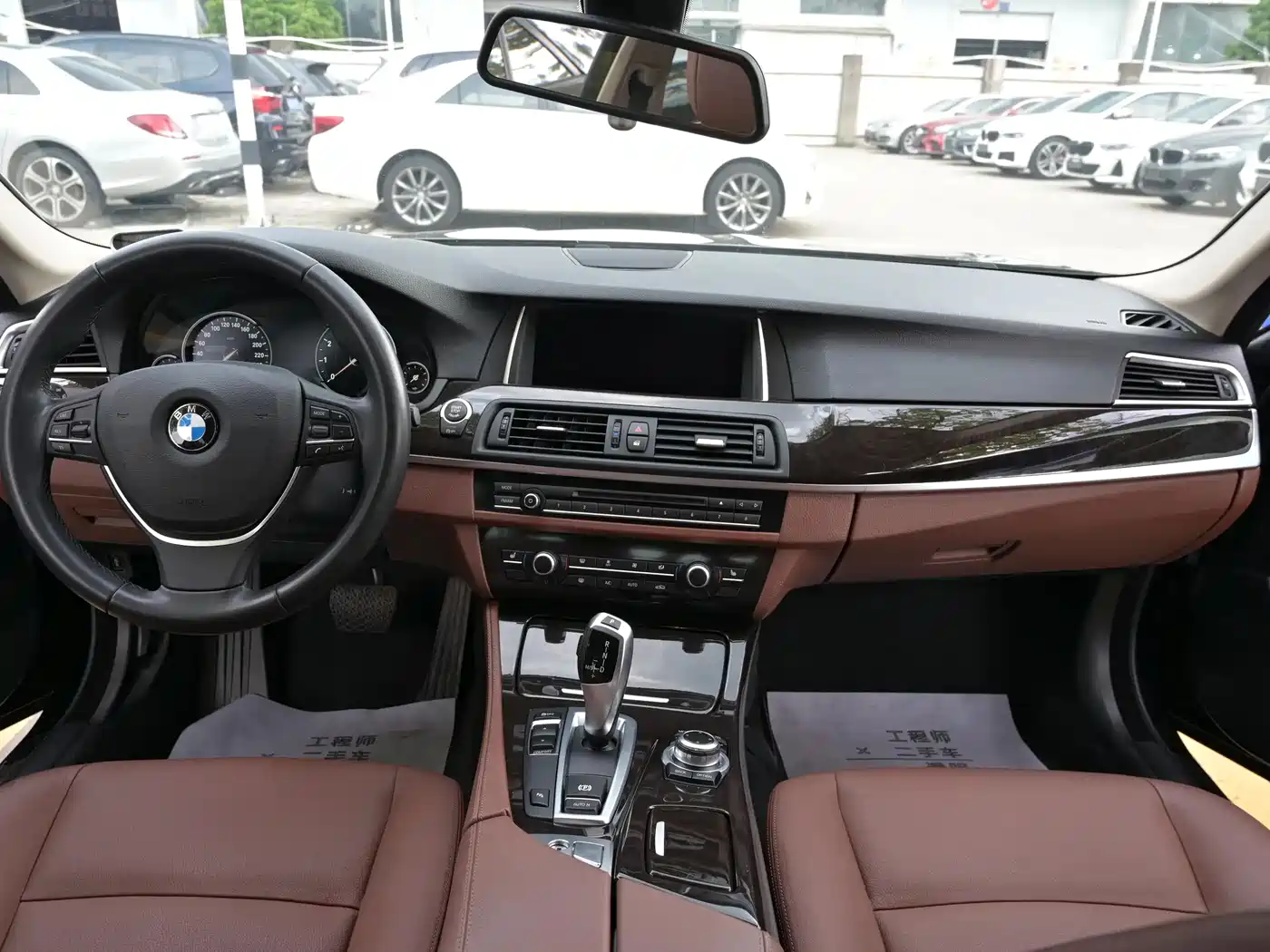 BMW 5 Series 2017 525Li Leading Edition фото 8