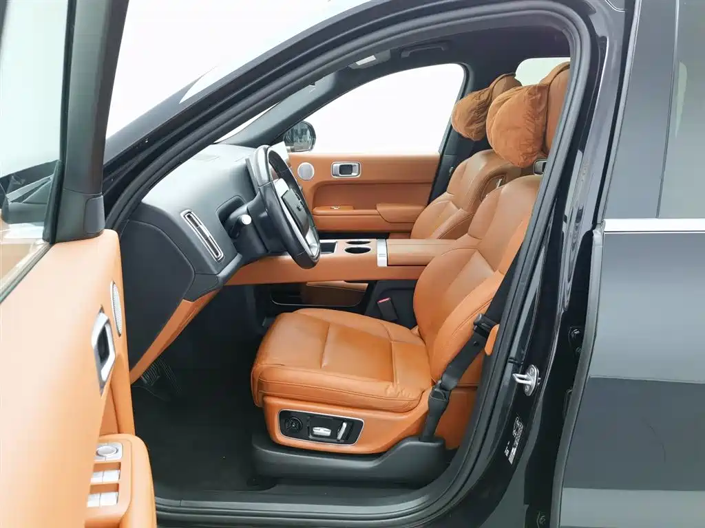 Li Auto Li L8 2023 Max фото 10