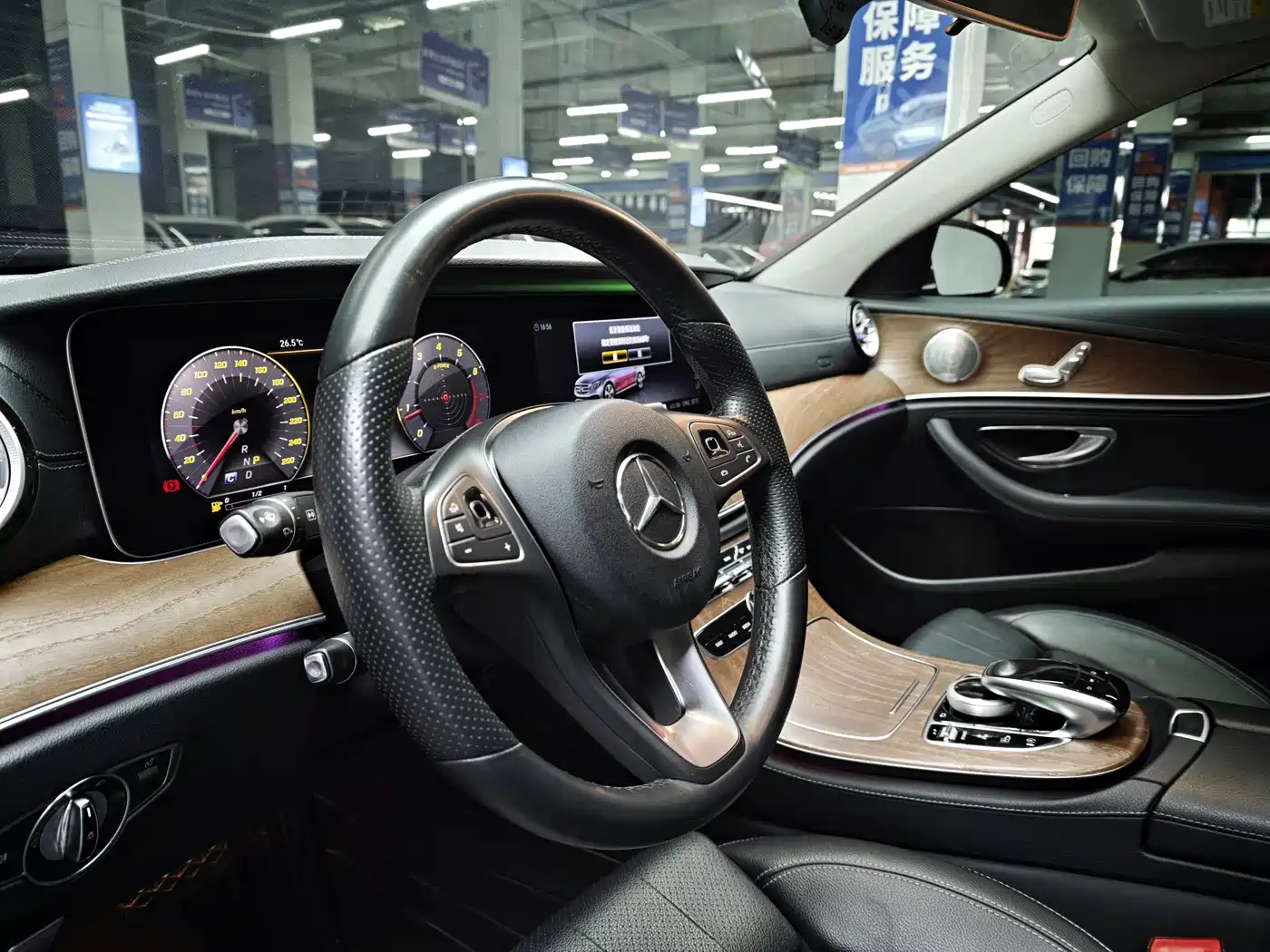 Mercedes-Benz E-Class 2018 E 200 L фото 8