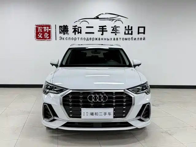 Audi Q3 2022 35 TFSI Fashion Dynamic — фото 2