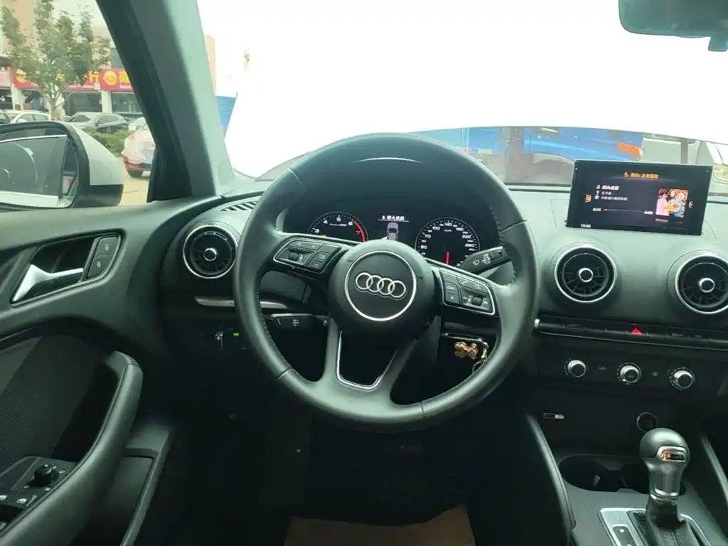 Фото 11 - Audi A3