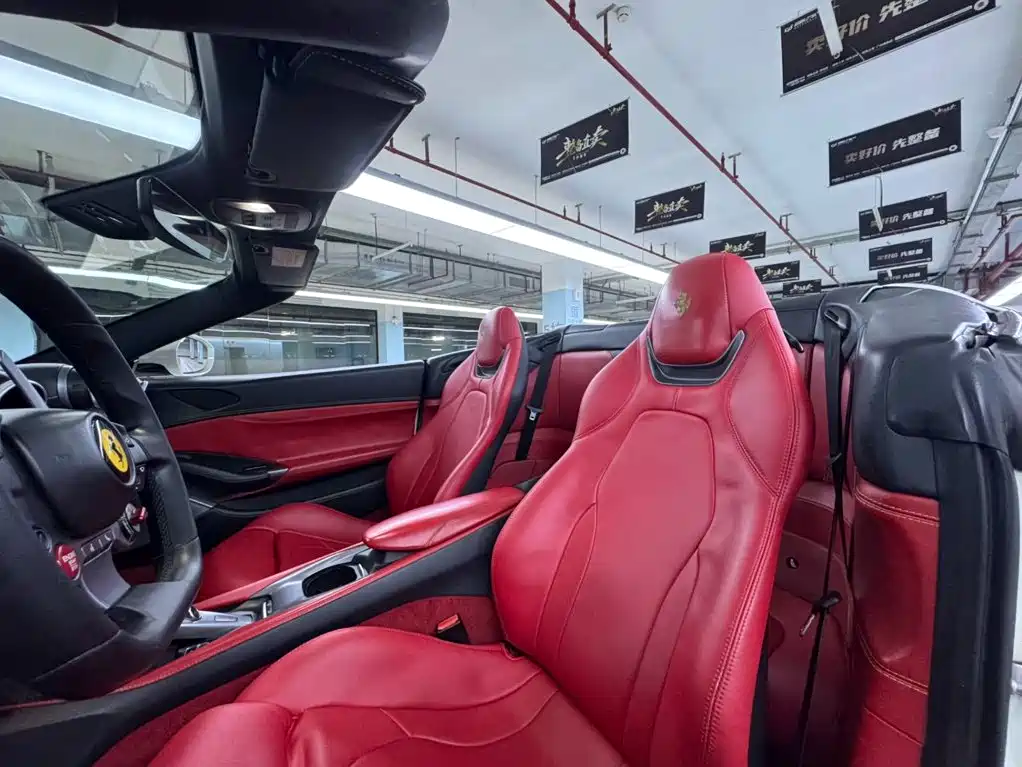 Ferrari Portofino 2019 2018 Model 3.9T