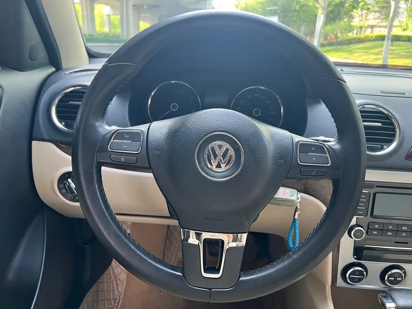 Volkswagen Lavida 2011 1.6L Automatic Pinxuan Edition фото 13