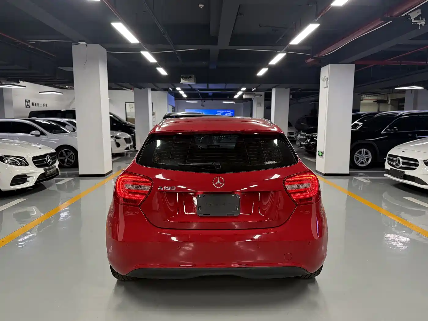 Mercedes-Benz A-Class (Import) 2015 A 180 фото 7